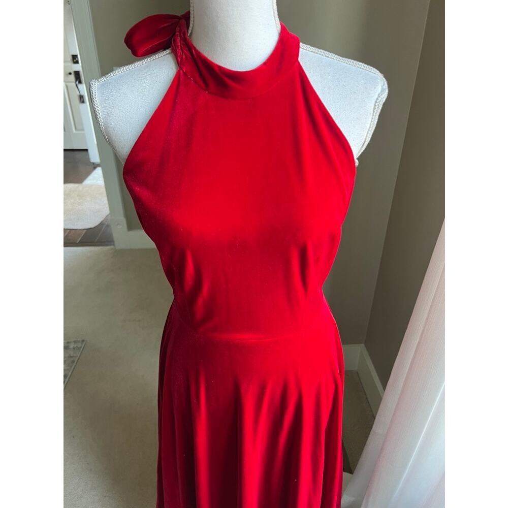 NWT Maison Tara red velvet halter fit & flare dress size 14 - Picture 5 of 9